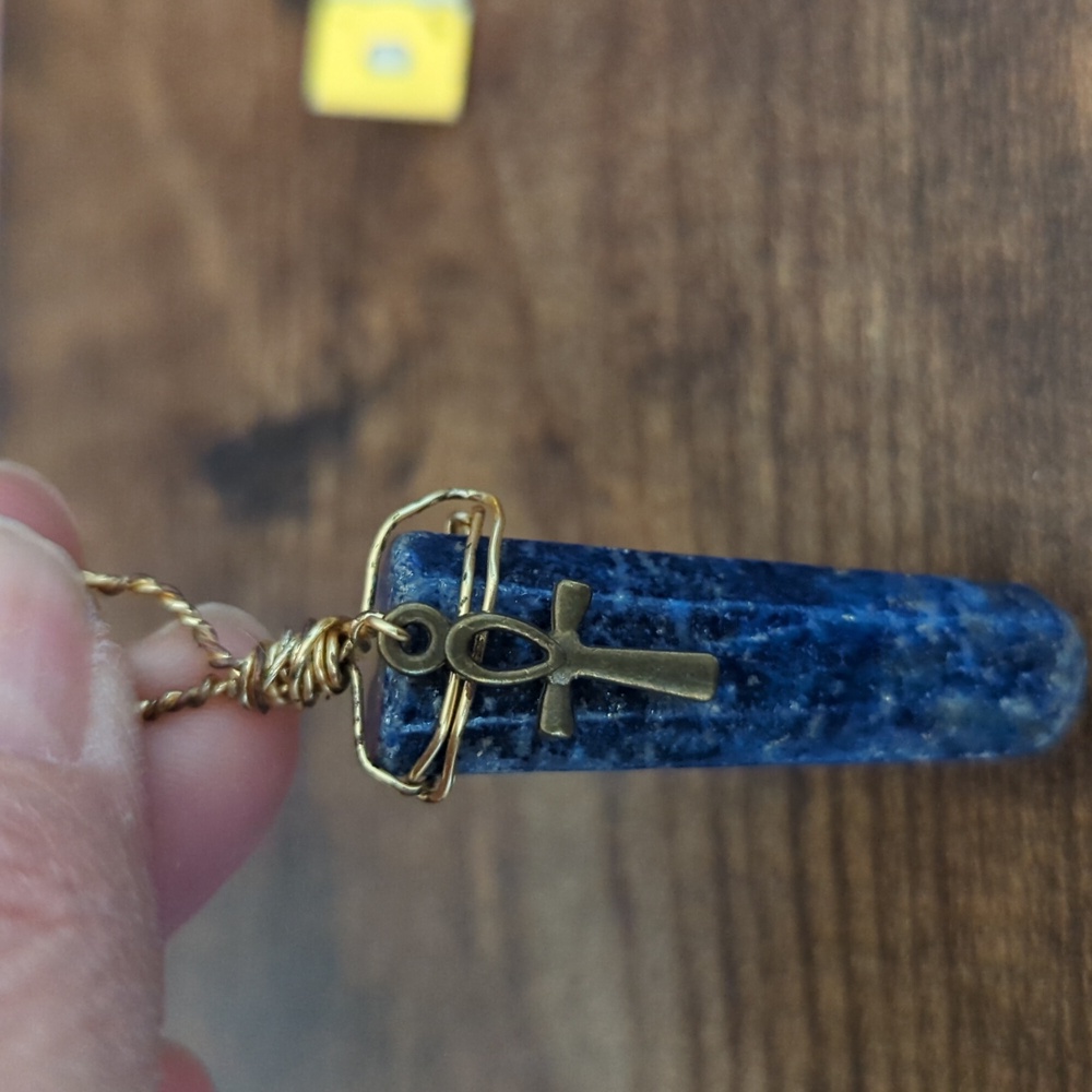 Healing stone - Picture 2 of 2